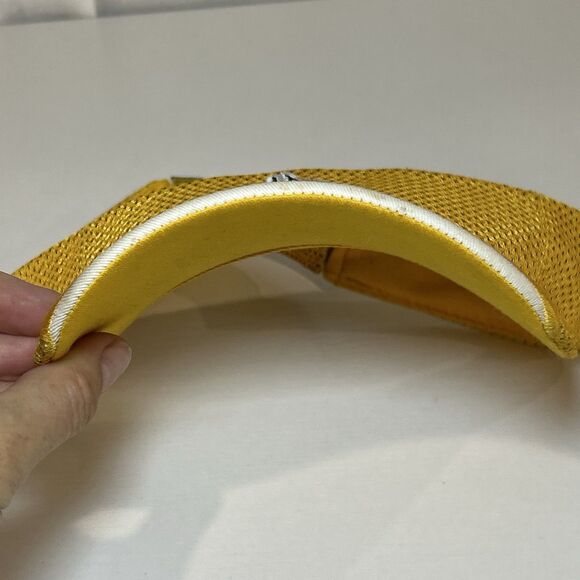 Minnesota Vikings NFL Yellow Visor Ted Brown #23 Autographed Strapback - Picture 6 of 6